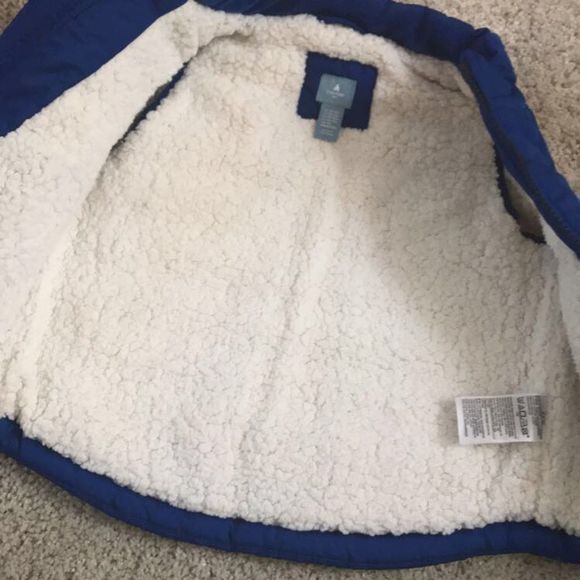 Gap sherpa Vest. Blue. Unisex. Size 12-18 months - Picture 2 of 4